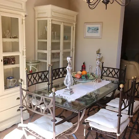 Adosado Puerto Marina בית נופש